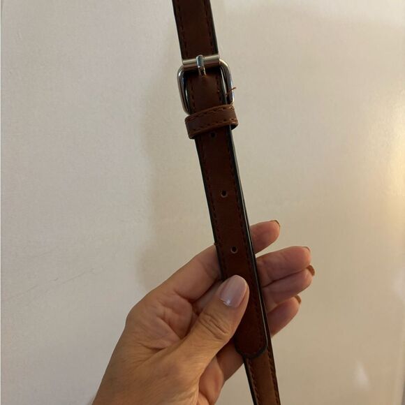 Adrienne Vittadini Tan and Black Crossbody Bag - Picture 4 of 8